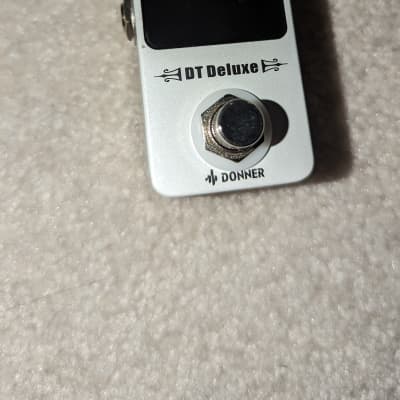Donner Deluxe tuner 2020 - White for sale