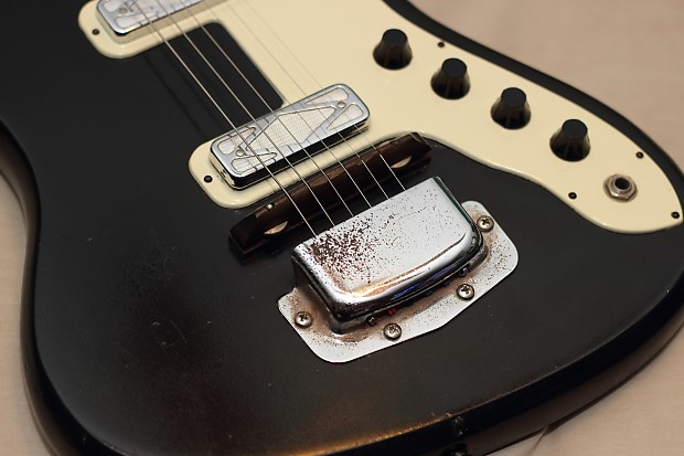Silvertone 1476 1964 Black | Reverb