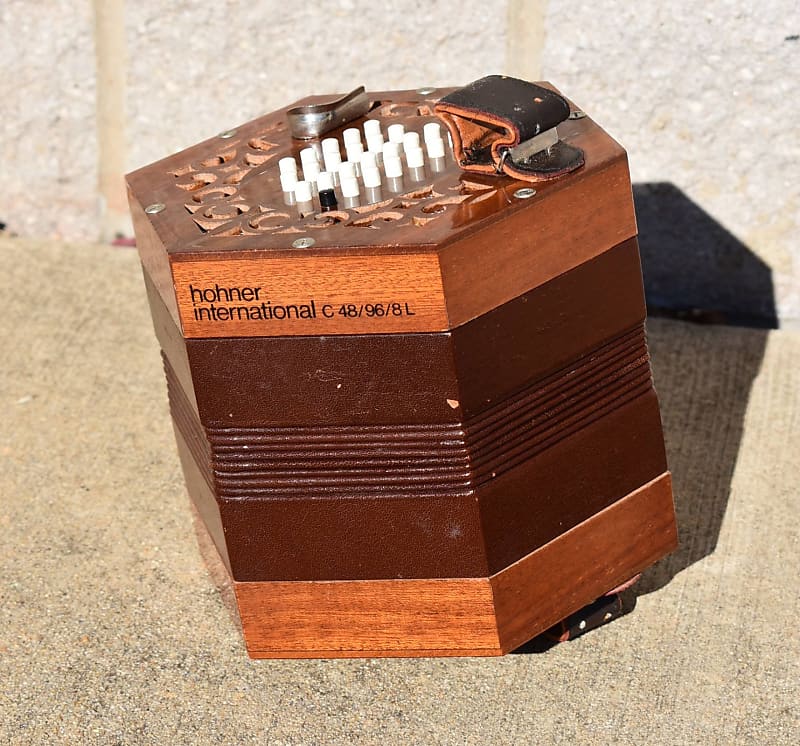 Hohner International English Concertina C48/96/8L Reverb