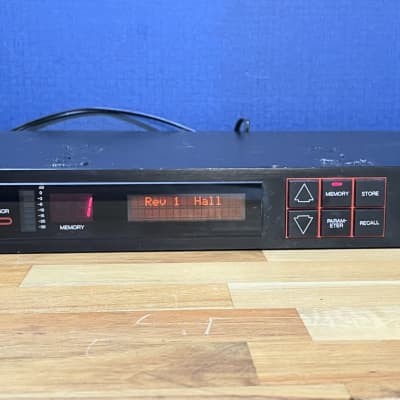 Yamaha SPX50D Digital Sound Processor Multi-Effect Rackmount