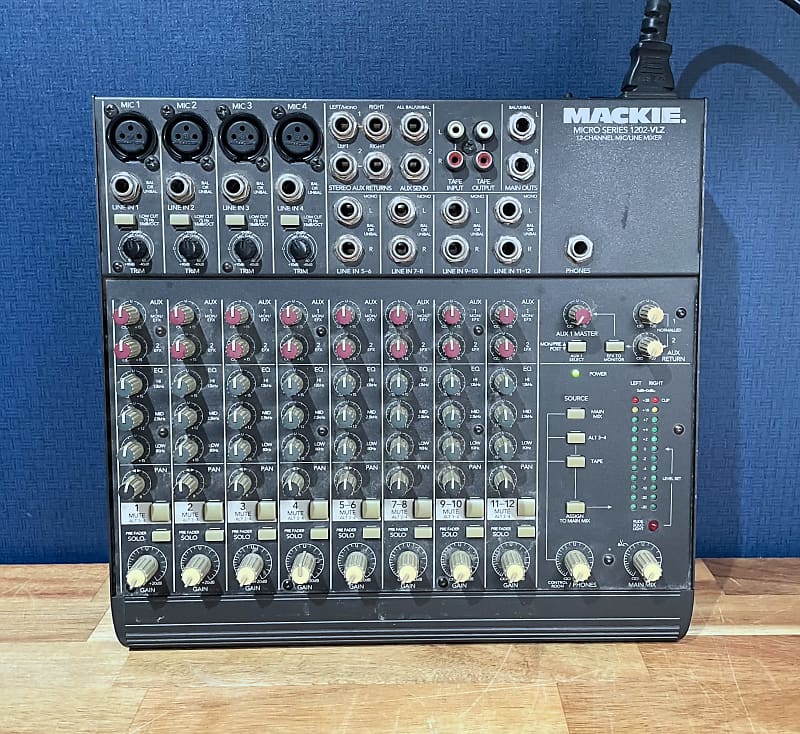 マッキーMACKIE MICRO SERIES 1202 VLZ Mackie Micro Series 1202-VLZ 12-Channel Mic / Line Mixer