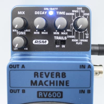 Behringer RV600 Reverb Machine Guitar Effect Pedal