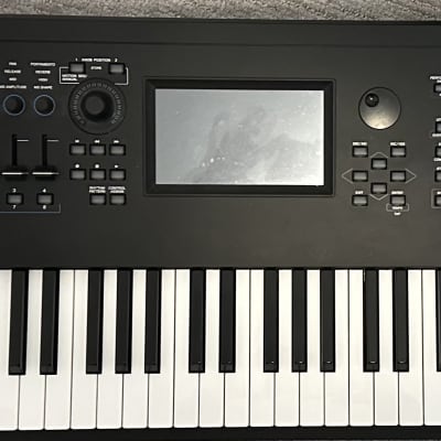 Yamaha MODX8 88-Key 16-Voice Synthesizer 2019 - Black