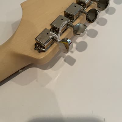 Fender Limited Edition Tom DeLonge Signature Stratocaster 2023 - Graffiti Yellow image 7
