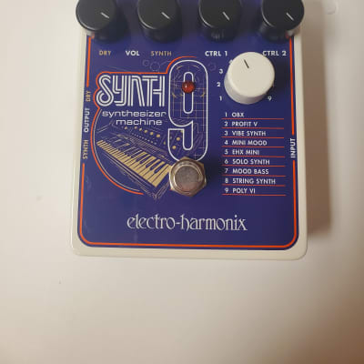 Electro-Harmonix Synth9 Synthesizer Machine | Reverb