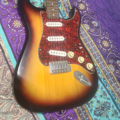 Squier Standard Stratocaster 2001 - 2018