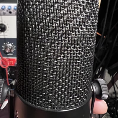 Hilbe BOHO Active Ribbon Recording Microphone — T. H. E. Company ®