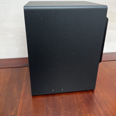 Set of two HS7 Yamaha Speakers image 7