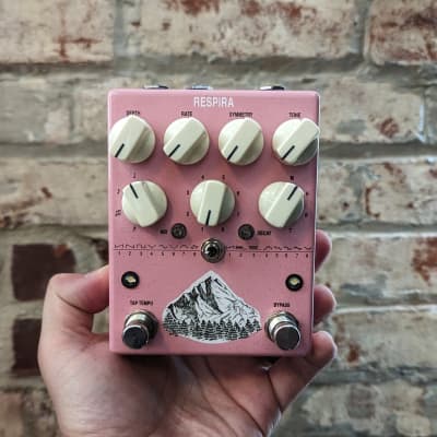 AC Noises RESPIRA Shimmer Reverb + Multimode LFO Tremolo, Special Edition Pink image 1