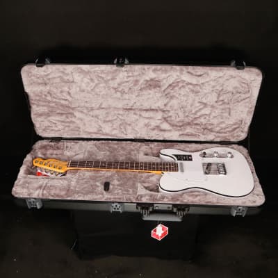 Fender American Ultra Telecaster, Rosewood Fb, Arctic Pearl image 9