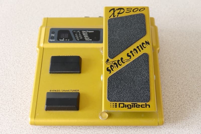 Digitech Space Station XP300 Modulation Pedal