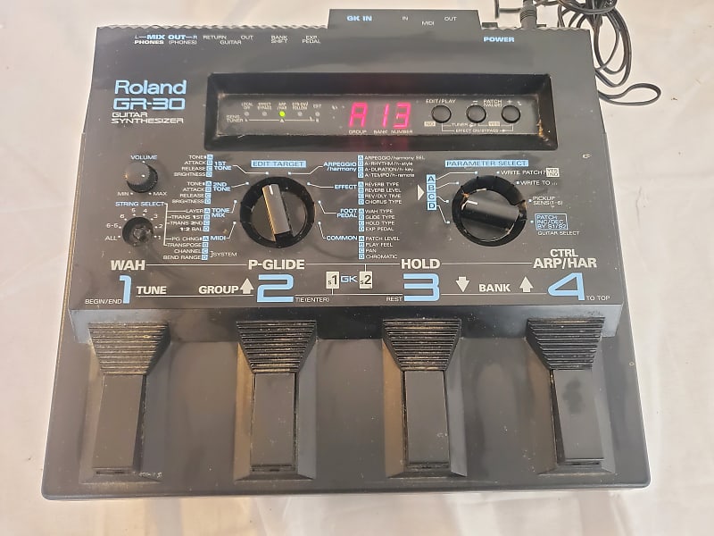 Roland GR-30 Guitar Synthesizer | Reverb