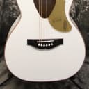 Gretsch G5021WPE Rancher Penguin Parlor Acoustic Electric Guitar White