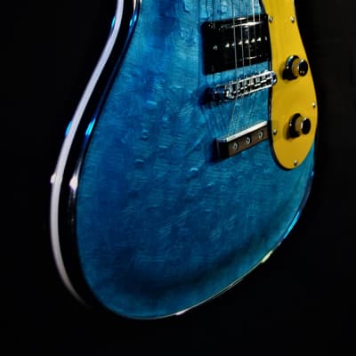 Lowell El Daga 2005 Blue Reptile Leather Mosrite Ventures style. Only one. Non Fungible Token. RARE. image 14