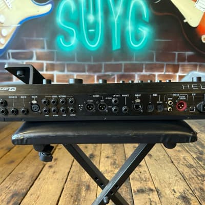 Line 6 Helix Floor Multi Effects Guitar Processor image 6