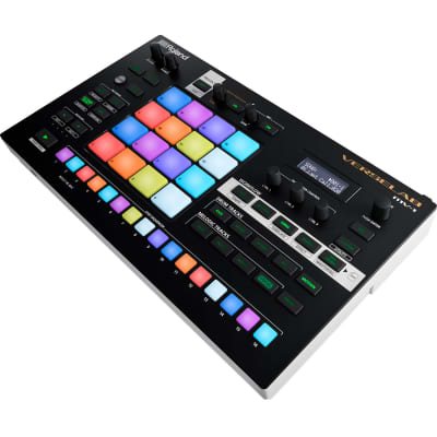 Roland MV-1 Verselab Music Beat and Vocal Workstation with 4x4 Touchpad Matrix image 10
