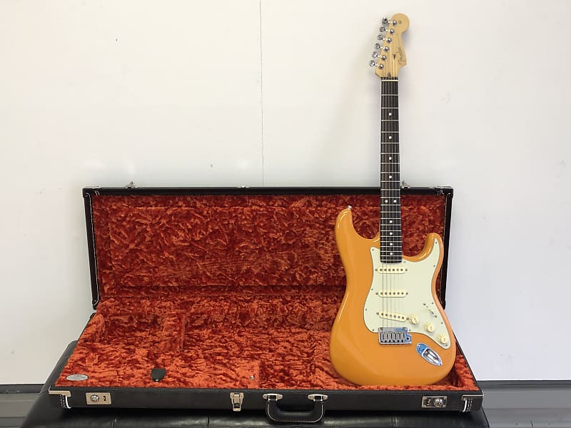 Fender Stratocaster 2001/2021 - Capri Orange | Reverb
