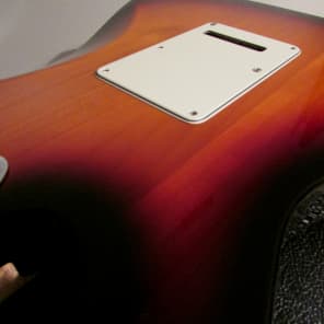 Fender Telecaster Deluxe Classic Player with Strat Tremolo, 3 Color Sunburst, Rare image 13
