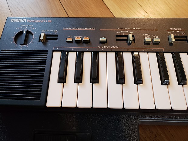 Vintage Yamaha Portasound PS-400 - 1982