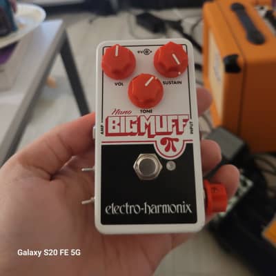 JHS Electro-Harmonix Nano Big Muff Pi with MoonPi Mod 2018 - White / Red for sale