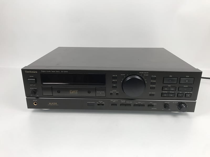 Technics SV-DA10 DAT Digital Audio Tape Deck