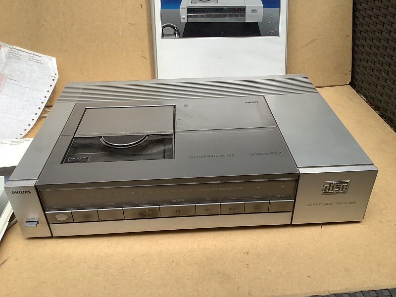Philips Vintage CD player compact disc 80’s ! CD 200 CD200 Very rare  			