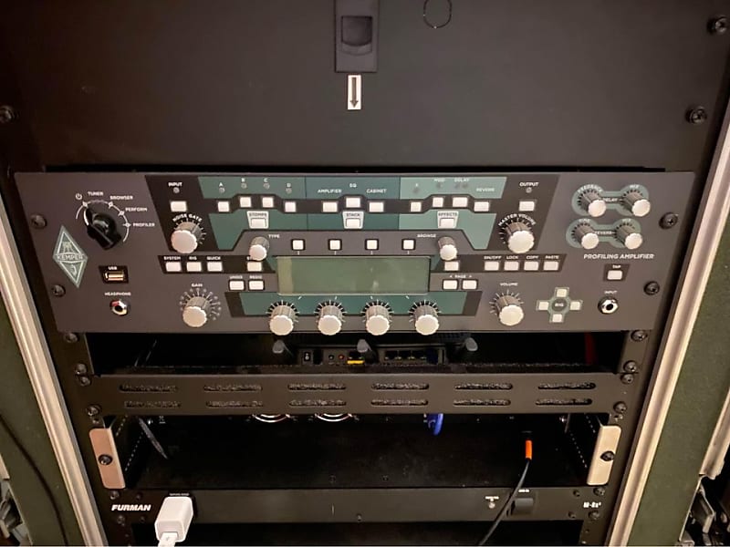 Kemper profiler head (unpowered rack mount) with remote and Reverb