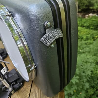 OneManBandDrumCo. The Cubbie 13inch OMBDrumCo. Vintage Suitcase Drum Kick Drum Bass Drum Ludwig Accent Drum image 4