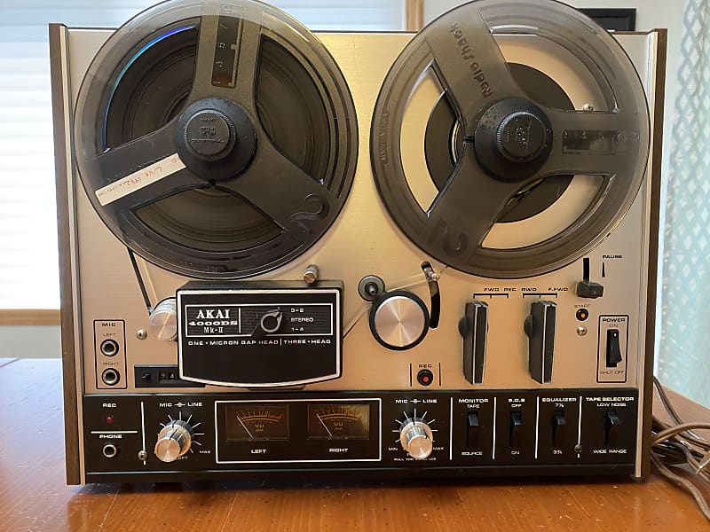 Akai 4000DS reel to reel tape deck