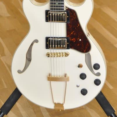 IBANEZ AMH90 IV Ivory / Hollow Body type / Artcore Expressionist Series / AMH90-IV image 2
