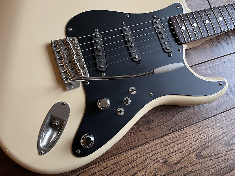 1981 Greco SE 600 Super Sound Jeff Beck Stratocaster Electric