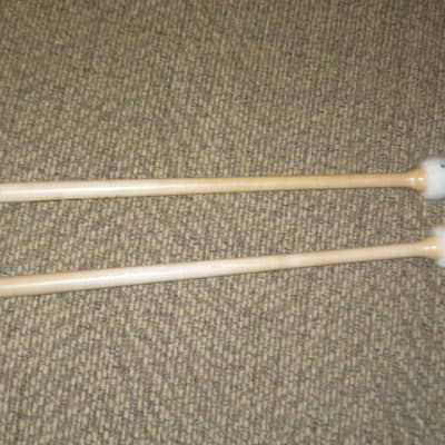ONE pair "new" old stock (felt heads have fuziness) Regal Tip 602SG (GOODMAN # 2) TIMPANI MALLETS, STACCATO - small hard inner core covered with two layers of felt -- rock hard maple handles (shaft), includes packaging image 20