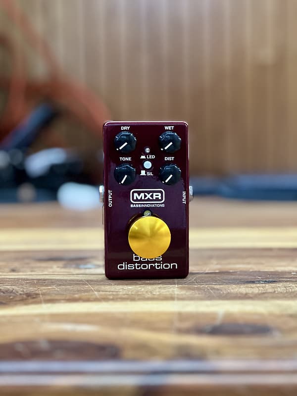 MXR M85 Bass Distortion