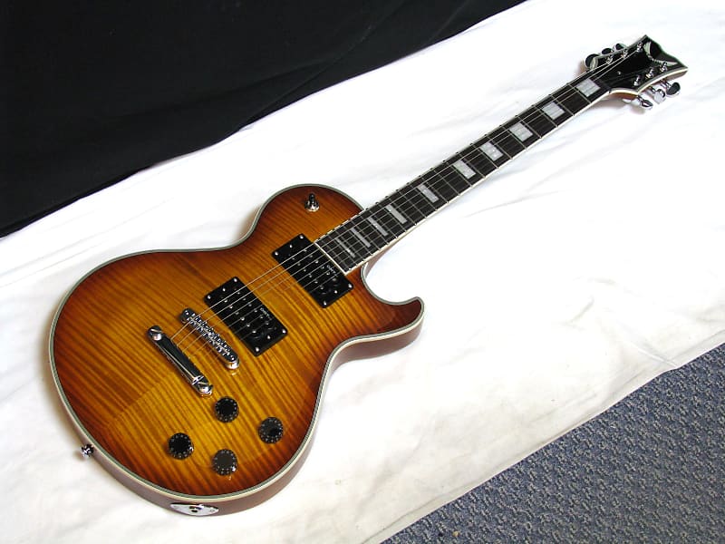 DEAN Thoroughbred Deluxe electric GUITAR - Trans Amber - NEW image 1