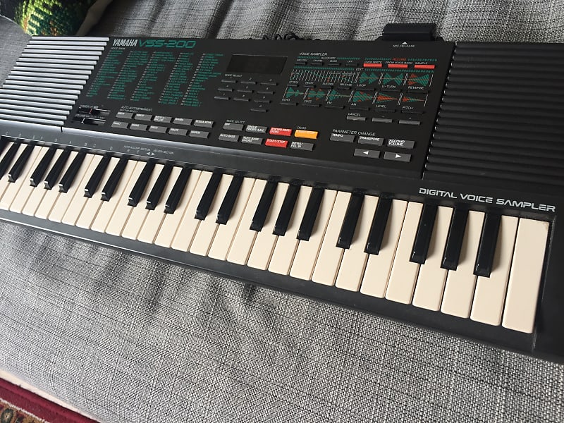 Yamaha VSS-200 With MIDI Input