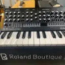 Roland SE-02 Boutique Series Synthesizer Module with K-25m Keyboard
