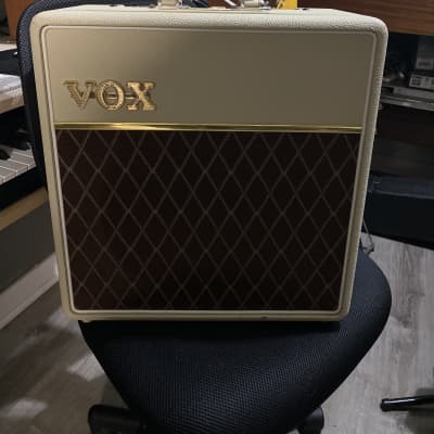Vox AC4C1-12-WB Limited Edition 4-Watt 1x12