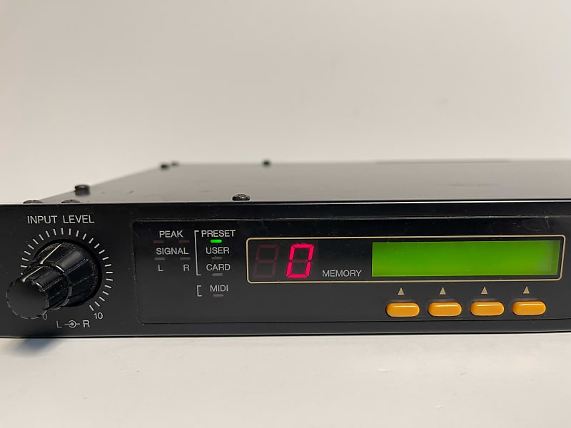 Yamaha EMP700 stereo multi effect processor | Reverb