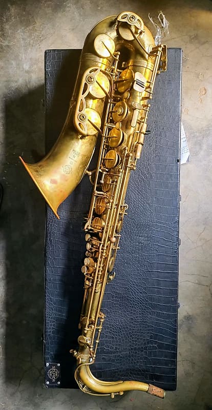 Selmer 80 Super Action Professional Model Tenor Saxophone - Dark-Lacquered Brass with Engraving image 1