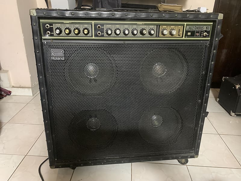 ローランドJC-160JAZZ CHORUS 160roland ジャズコーラス Roland 1980's JC-160 Jazz Chorus - GUITAR TRADERS - ギター