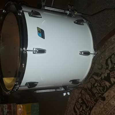 Ludwig Classic Maple 4 Piece SHELL PACK image 4