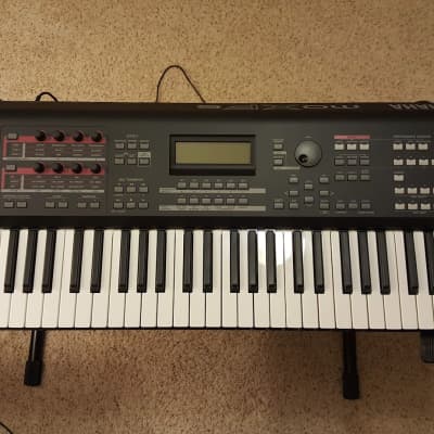 [Excellent] - Yamaha MOXF 6 Production Synthesizer - Gray