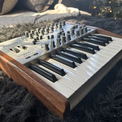 Arturia MiniBrute SE 25-Key Synthesizer 2014 - 2021 - Silver / Wood