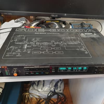 Roland SDE-3000A Digital Delay 1980s - Black