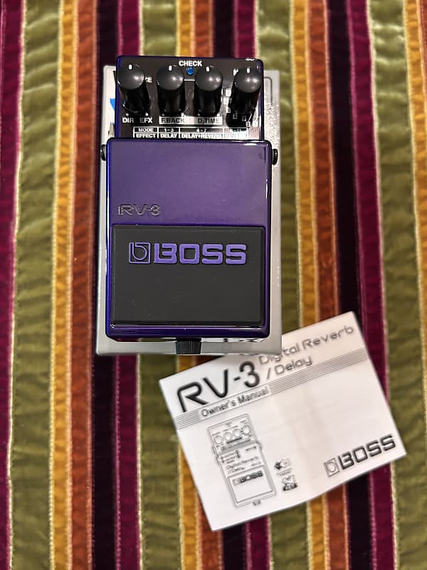 Boss RV-3 Digital Reverb/Delay | Reverb
