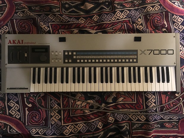 Akai X7000 Sampling Keyboard | Reverb