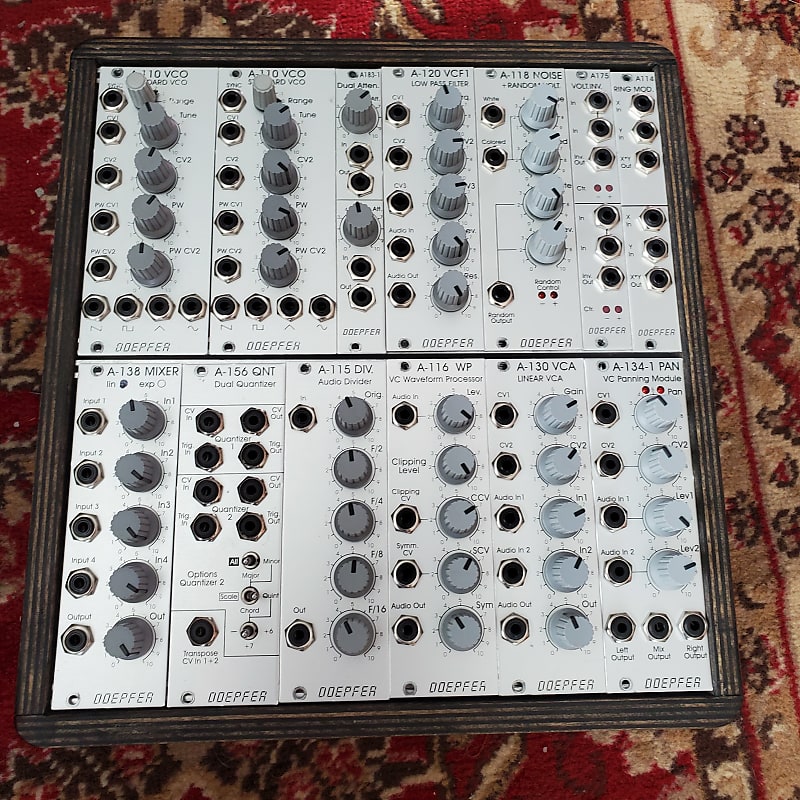 Doepfer Analog Eurorack Module Bundle: VCO's, Quantizer Doepfer Analog Eurorack Module Bundle: VCO's, Quantizer