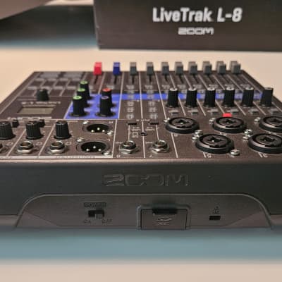 Zoom LiveTrak L-8 Digital Mixer / Recorder 2010s - Grey / Blue image 5