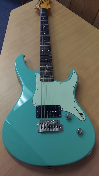 Yamaha pacifica 510v for best sale sale