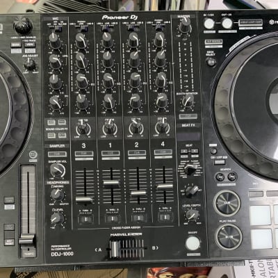 Pioneer DDJ-1000 4-Channel Rekordbox DJ Controller 2010s - Black image 6